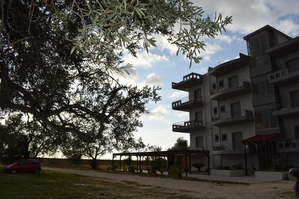 Vila Hadhri Borsh Exterior photo